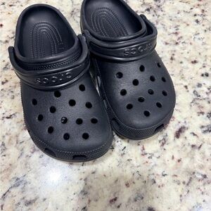CROCS Black Classic Clog Slip-On Sandals